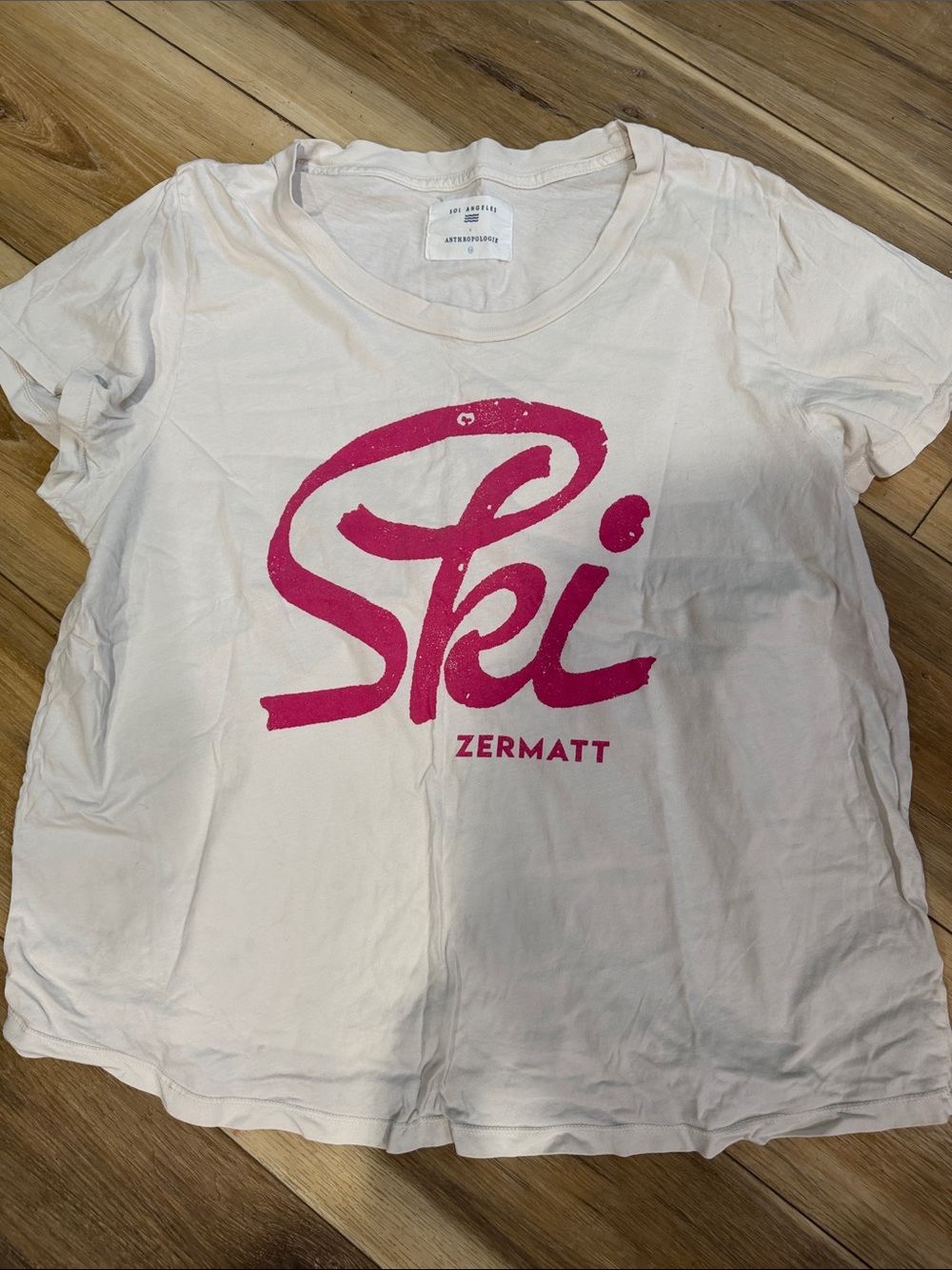 Anthropologie 1X XL Sol Angeles White Tee with Fuscia Pink 'Ski Zermatt' Graphic